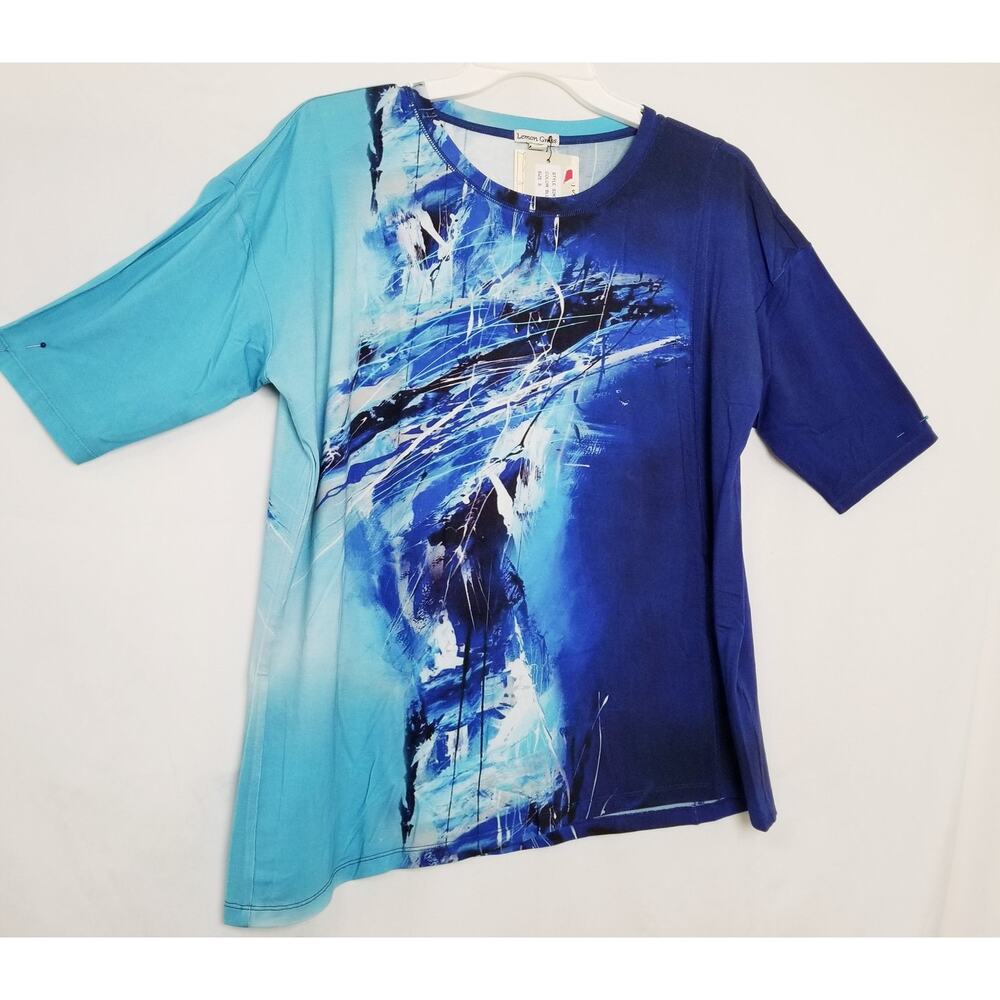 NWT's - Lemon Grass - Blue Print Tunic Pullover Short Sleeve Crew Neck Size S